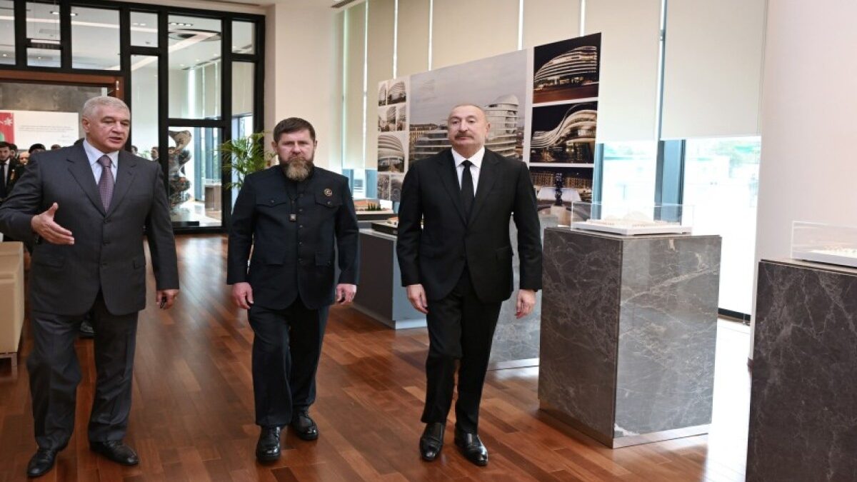 Le Président Ilham Aliyev et Ramzan Kadyrov ont visité « Ville Blanche de Bakou »
