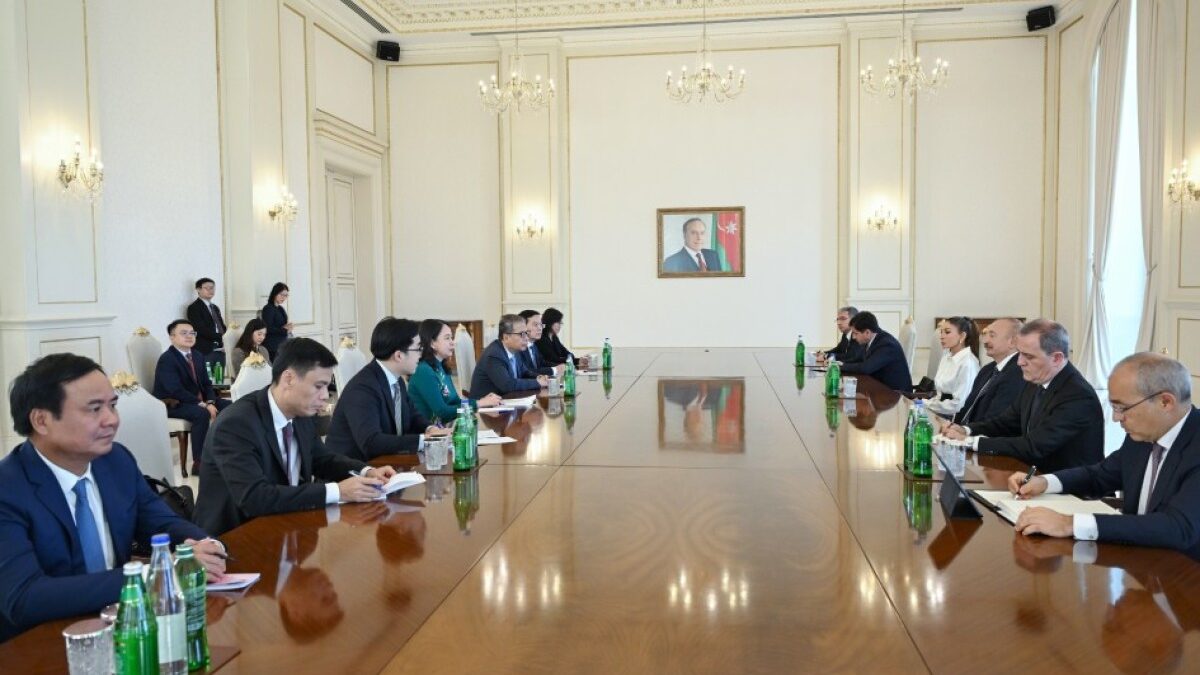 Le président Ilham Aliyev s&rsquo;entretient avec la vice-présidente du Vietnam