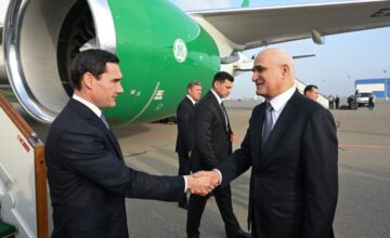 Le président du Turkménistan est arrivé en Azerbaïdjan