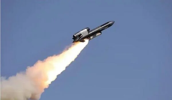 La Corée du Nord a tiré un missile vers la mer du Japon