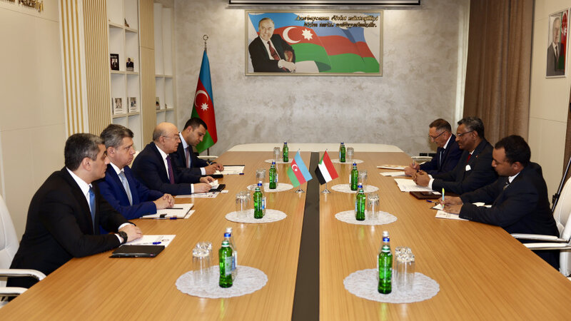 Kamaleddin Heydarov rencontre l&rsquo;ambassadeur du Soudan en Azerbaïdjan