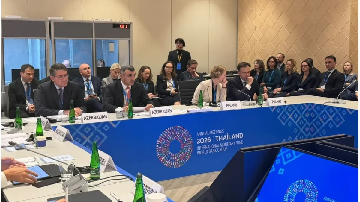 Les impacts des processus économiques mondiaux sur l&rsquo;Azerbaïdjan ont été discutés