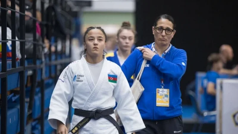 Madina Kaisinova a arrêté sa participation au championnat du monde