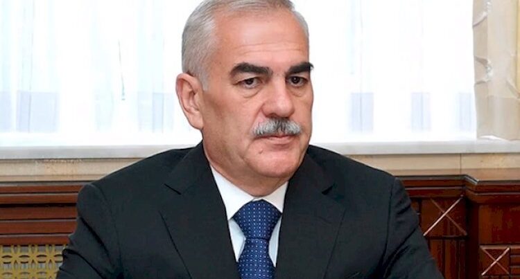 Vasif Talibov exclu du YAP
